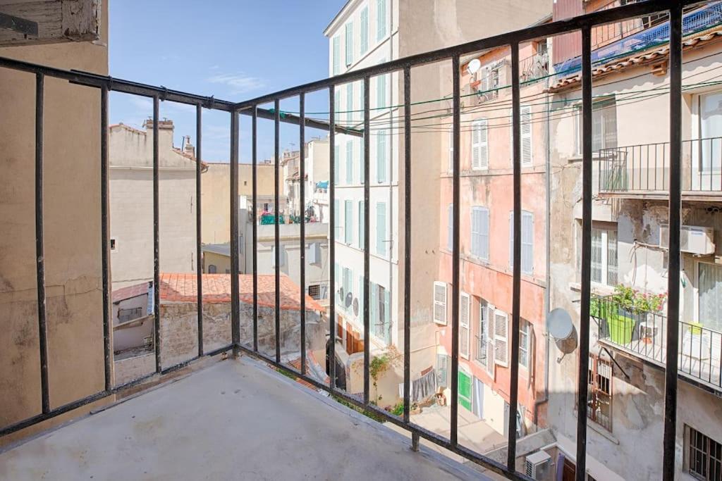 Joli T3 Avec Balcon - Gare St-charles A 50 M *